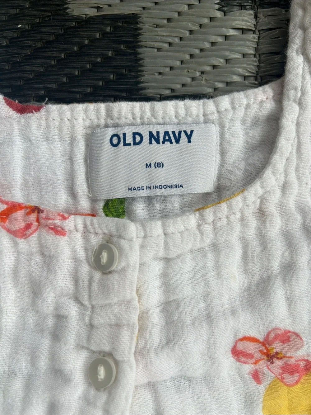 Old Navy White Fruit-Print Ruffle Gauze Cotton Button Up Crop Top ✨SO Cute!
